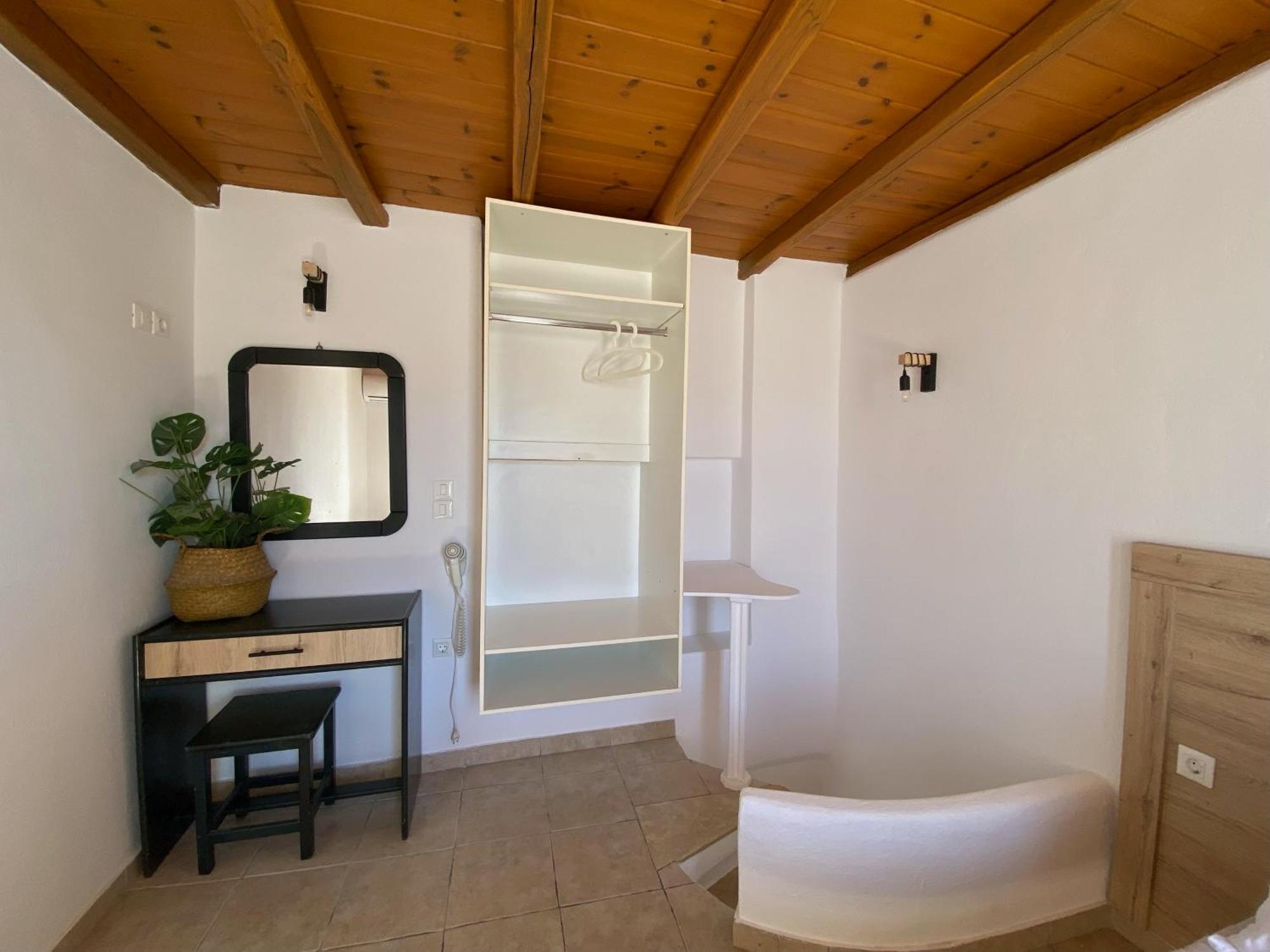 Lakka Apartments In Chora Mykonos Town Exterior foto